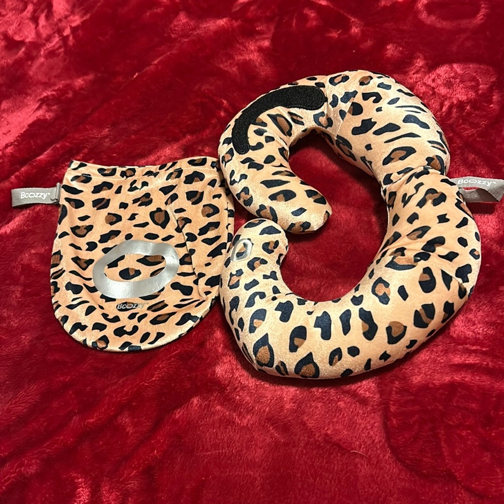 Bcozzy travel pillow